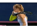 Tennis Player Can t stop laughing at the opposite player mistake
