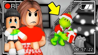Nous avons SURPRIS le GRINCH sur notre CAMÉRA DE SÉCURITÉ dans Roblox Brookhaven !!
