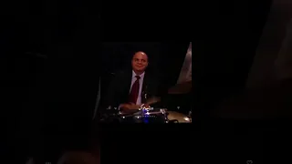 عشقك بجنون روحي انا ملكه الأحساس الاشتراك في القناه يسعدني 