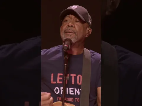 "Wagon Wheel" with the legend, @DariusRucker π€ #wagonwheel #oldcrowmedicineshow