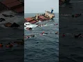 Download Lagu Detik Detik Kapal Tenggelam di Tengah Laut! Penumpang Panik Berebut Pelampung Selamatkan Diri!!!!