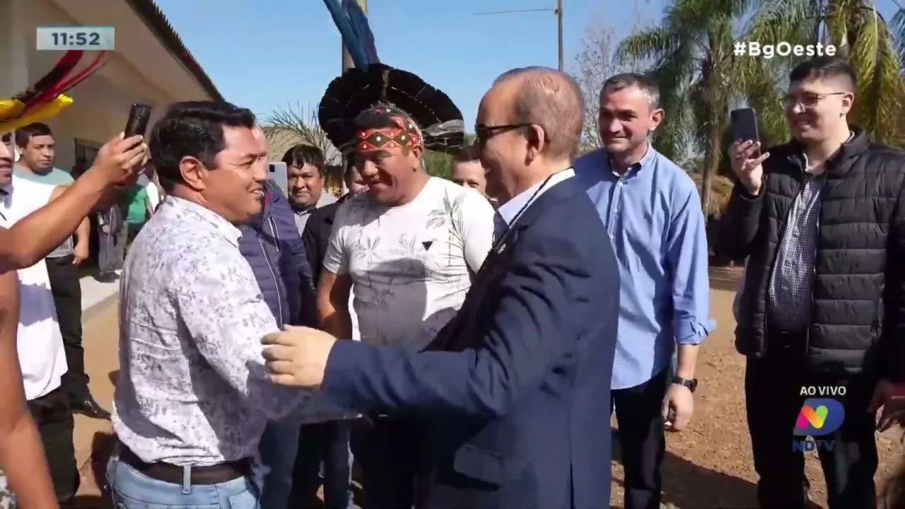 Governador visita aldeia em Ipuaçu e anuncia investimentos em educação