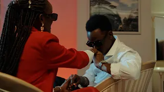 El Muphasa - Expensive Mama (Official Visualizer)