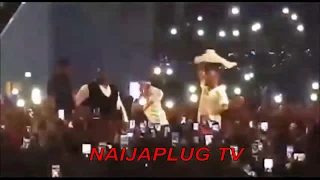 davido and wizkid perform together at davidos 30billion concert wizkid perform in davido concert