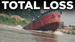 Total Loss| River Barge Sinking 