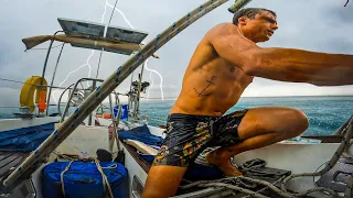 SAVAGE Lightning Storms! Sailing in Central America is Scary (EP28)