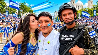 Lo que no viste del desfile de independencia en El Salvador