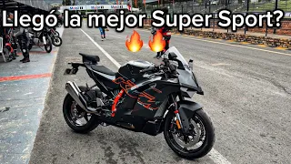 KTM 990 RCR | 990 Duke y 1390 Super adventure S evo revisión y prueba de manejo a fuego 🔥