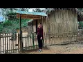 Lagu Female CEO Trieu Cam has gotten used to life in the countryside. She built a beautiful fence alone.