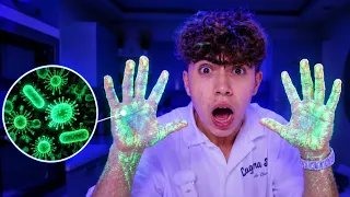 تجربة انتشار البكتيريا في حياتنا اليومية 🦠 (مع اهلي)