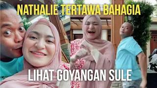 Download NATHALIE TERTAWA BAHAGIA LIHAT GOYANGAN SULE MP3