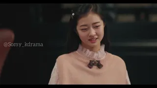 معجبة بصديق عمها وعمها كاشفها ويستفزها مشهد من مسلسل القاضي الشيطان The Devil Judge 