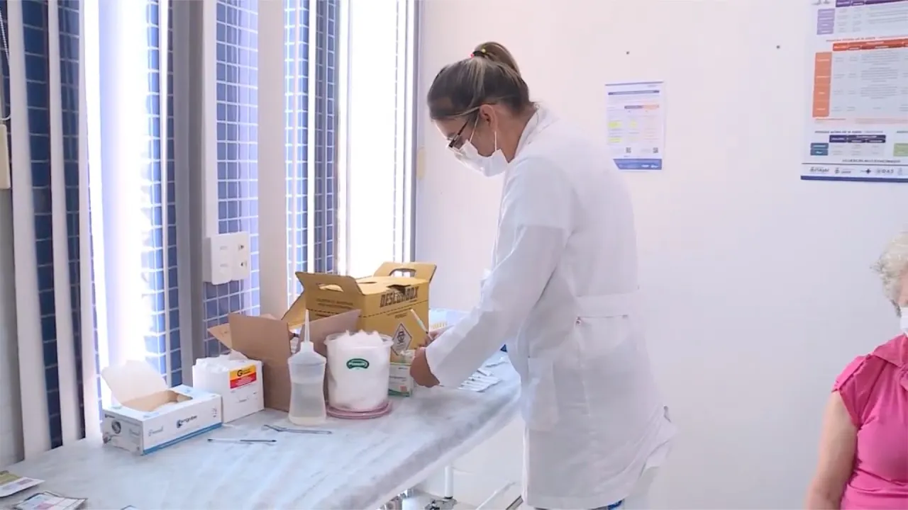 CIS de Itajaí agora tem sala de vacinação contra Covid-19