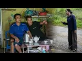 Download Lagu Manh asked Bac Chuc to help manage the house while he was away and couldn't take care of it
