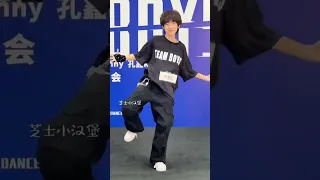 Hard Dance By Korean Boy On Montagem Nada Tropica Montagemnadatropica Dance Koreanboyband 