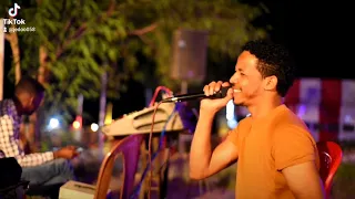 دودو بي اللوري 