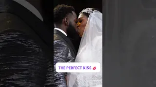 They Can T Stop Kissing Kissingmoment Wedding Kissing Marriage Bride Bestkiss Kiss Love 