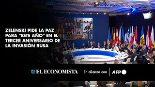 Zelenski pide la paz para "este año" en el tercer aniversario de la invasión rusa