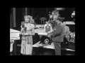 Blue Moon  ♫ ♪♬ ♩♫ ♪♬ (Moonlighting) ♫ ♪♬ ♫ ♩♫ ♪