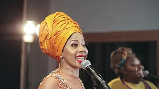 kelly khumalo ft hlengiwe esphambanweni acoustic 