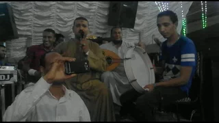 محمود الادفاوى فى سحر الانوثة فى العيون دندنها