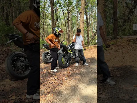 AAJ TOH LADAI HO JATI 😤... #kawasaki #modified #z900 #comedy