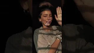 يا الحلوة طلعت باي باي ايا نرقصوا واي واي  يا الحلوة طلعت باي باي ايا نرقصوا واي واي