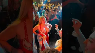 ثابت اوي افراح الراقصة بوسي 