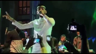 phyno in a super live performance