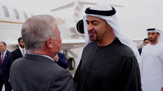 رئيس الدولة في مقدمة مستقبليه ملك الأردن يصل البلاد في زيارة عمل 