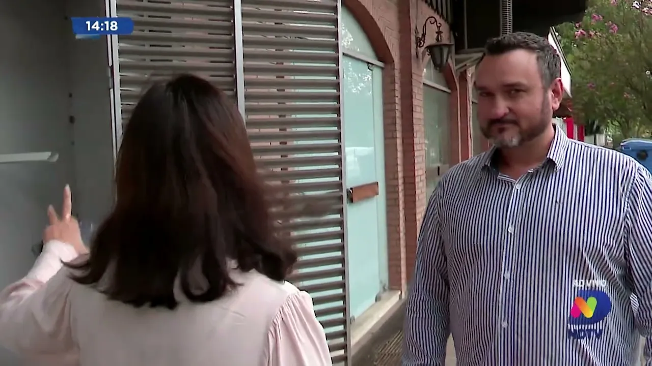 Câmeras de segurança flagram furto de ar-condicionado no centro de Blumenau