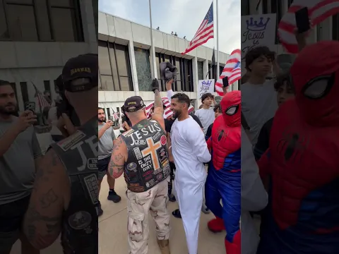 Anti-Muslim Jake Lang was trying to burn the Quran!