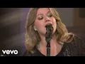 Lagu Kelly Clarkson - I Do Not Hook Up (Walmart Soundcheck 2009)