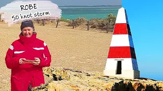 E110 – Waiting out a 50 knot storm at Robe, and more HUGE CRAYFISH
