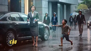 “Dừng lại! Bà đừng bước lên xe đó! ...." Cậu bé ăn mày thốt lên với bà chủ tịch " Có bom"