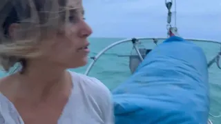 S1 E17 A sleepless night on my sailboat (Bahamas)