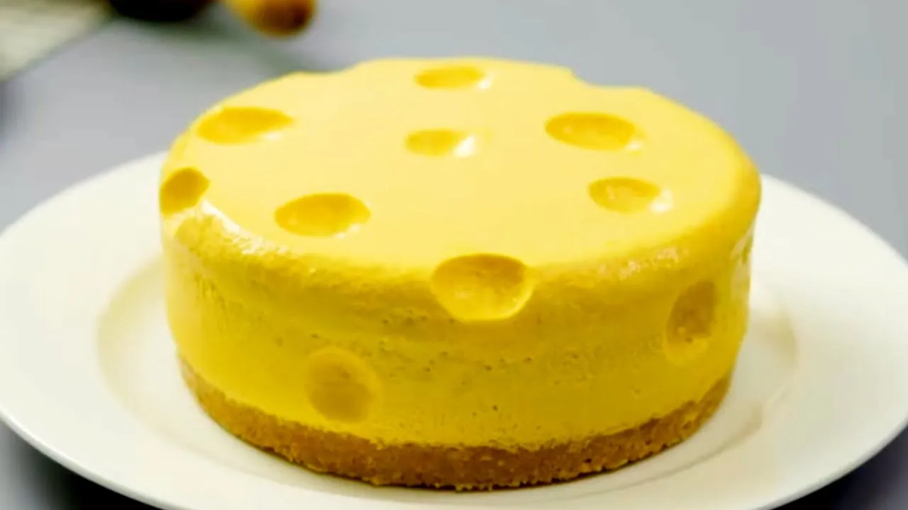 Is it CAKE or FAKE?  Realistic Cake   Tom & Jerry Emmental Cheese Cake Recipe