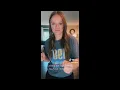 Download Lagu TikTok users do the Trump Dance