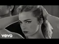 Download Lagu Addison Rae - Times Like These (Official Video)