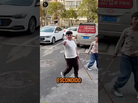 🥺 Leo Tenía Mucha Hambre, Pero Encontró a Alguien Que Lo Ayudó ❤️#Leo #HistoriaEmotiva #Ayuda