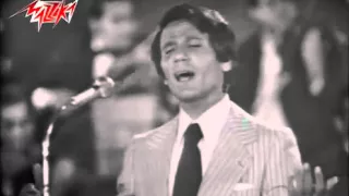 حبيبى والله لسه حبيبى والله وحبيبى مهما تنسى حبيبى ابقى افتكرنى  حبيبى والله لسه حبيبى والله وحبيبى مهما تنسى حبيبى ابقى افتكرنى
