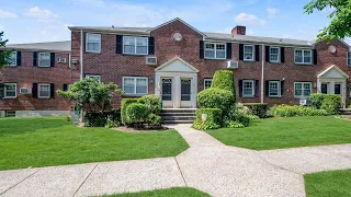 69-17 215th St Oakland Gardens NY