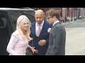 Download Lagu Emma Bunton arrive at Mel B's Wedding at St. Paul's Cathedral