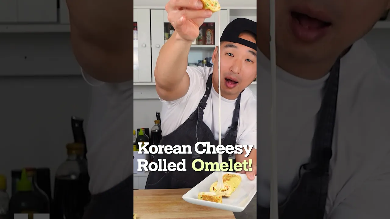 Korean Cheesy Rolled Omelet 