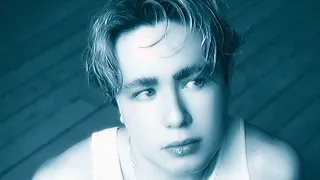 Sebastián Urdiales - DILO (Lyric Video)