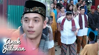 Download Boy Keren Jadi Palang Pintu Gurunya Boy Nikah [Anak Jalanan] [4 Mei 2016] MP3