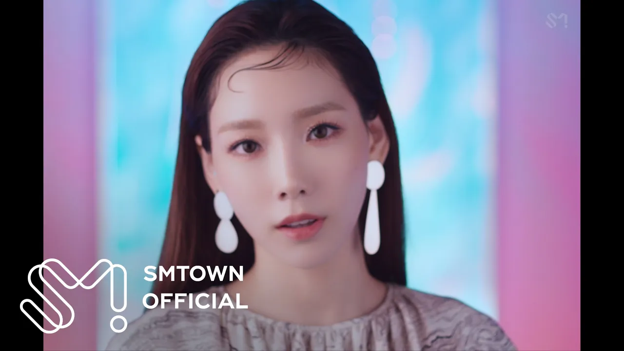 TAEYEON 태연 '내게 들려주고 싶은 말 (Dear Me)' MV TAEYEON 태연 '내게 들려주고 싶은 말 (Dear Me)' MV