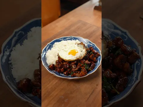 Thai Basil Chicken #shorts #thaibasilchicken #recipe