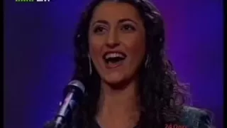                    أميرة سليم   تغنى موزارت   رائعة دندنها