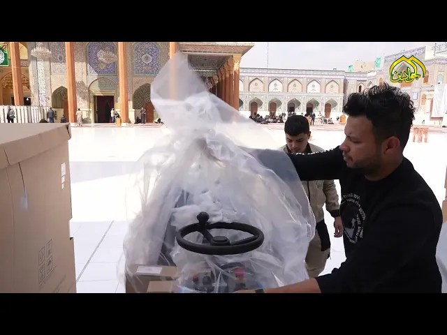 ⁣الأمانة العامة للعتبة الكاظميةِ المقدَّسة توفير أفضل الإمكانيات ومن ضمنها عجلات خاصة لشعبة النظافة
